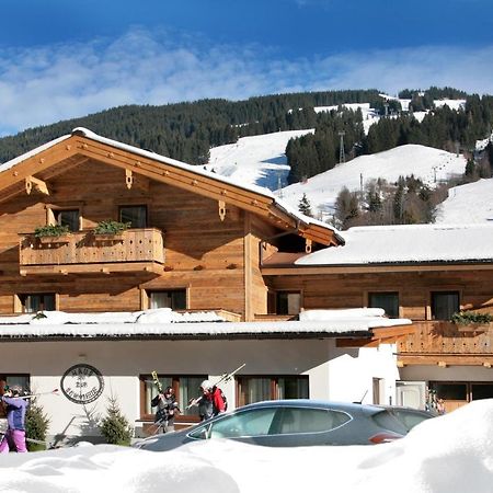 Intown Apartment Schmiede Saalbach-Hinterglemm Esterno foto