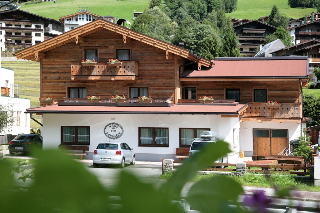 Intown Apartment Schmiede Saalbach-Hinterglemm Esterno foto