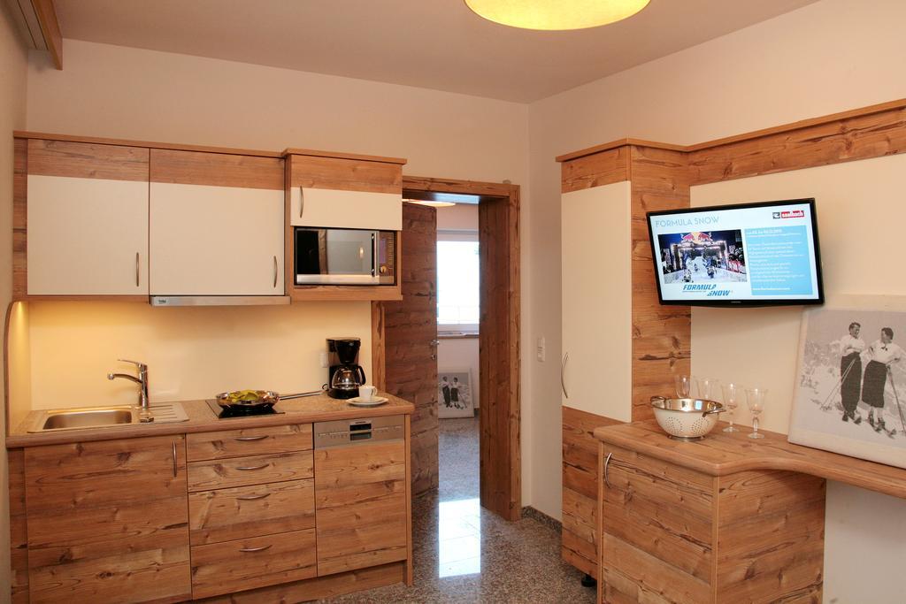 Intown Apartment Schmiede Saalbach-Hinterglemm Esterno foto