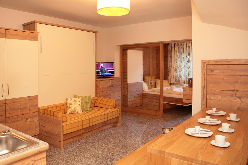 Intown Apartment Schmiede Saalbach-Hinterglemm Esterno foto