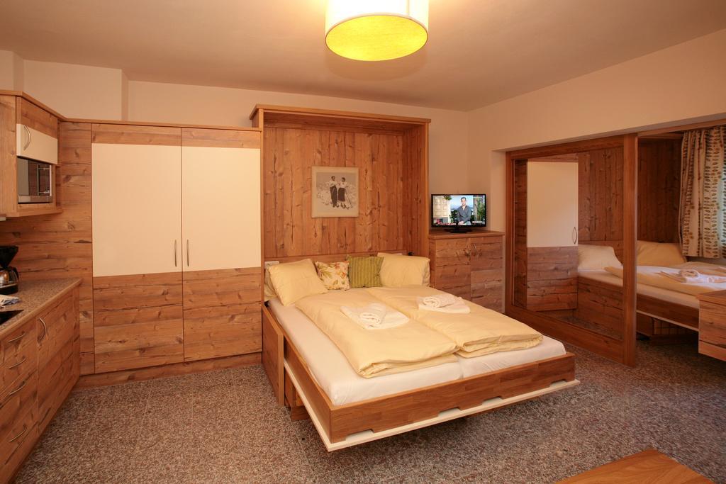 Intown Apartment Schmiede Saalbach-Hinterglemm Esterno foto