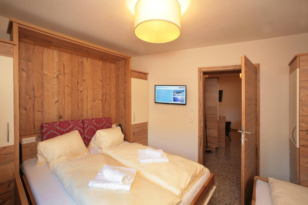 Intown Apartment Schmiede Saalbach-Hinterglemm Esterno foto